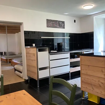 Apartment Na Mlejne *