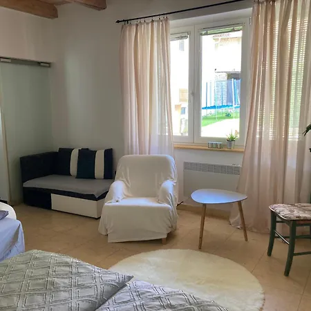 Apartment Na Mlejne *